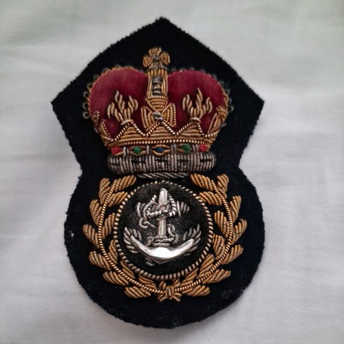 Royal navy chief petty - navy,